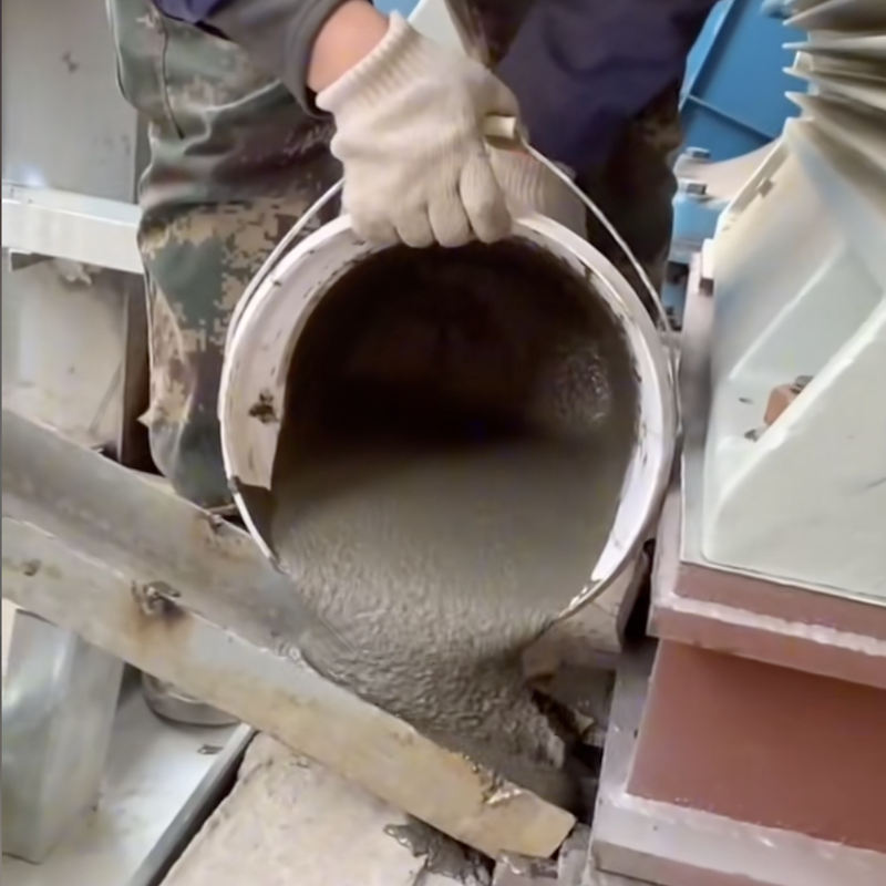 尖草坪旧混凝土基面需要怎么处理才能灌浆？